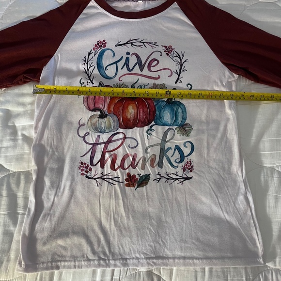 Ladies size S Thanksgiving shirt - Picture 4 of 4